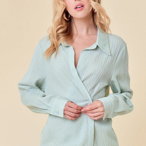 trendy bohemian woman green shirt textured point collar wrap top 313